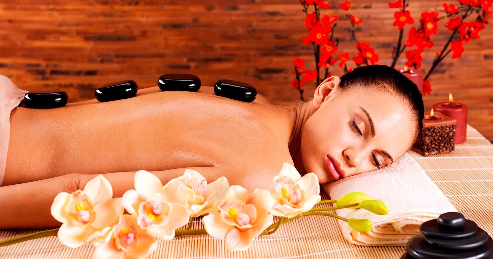 Massagem com Pedras Quentes